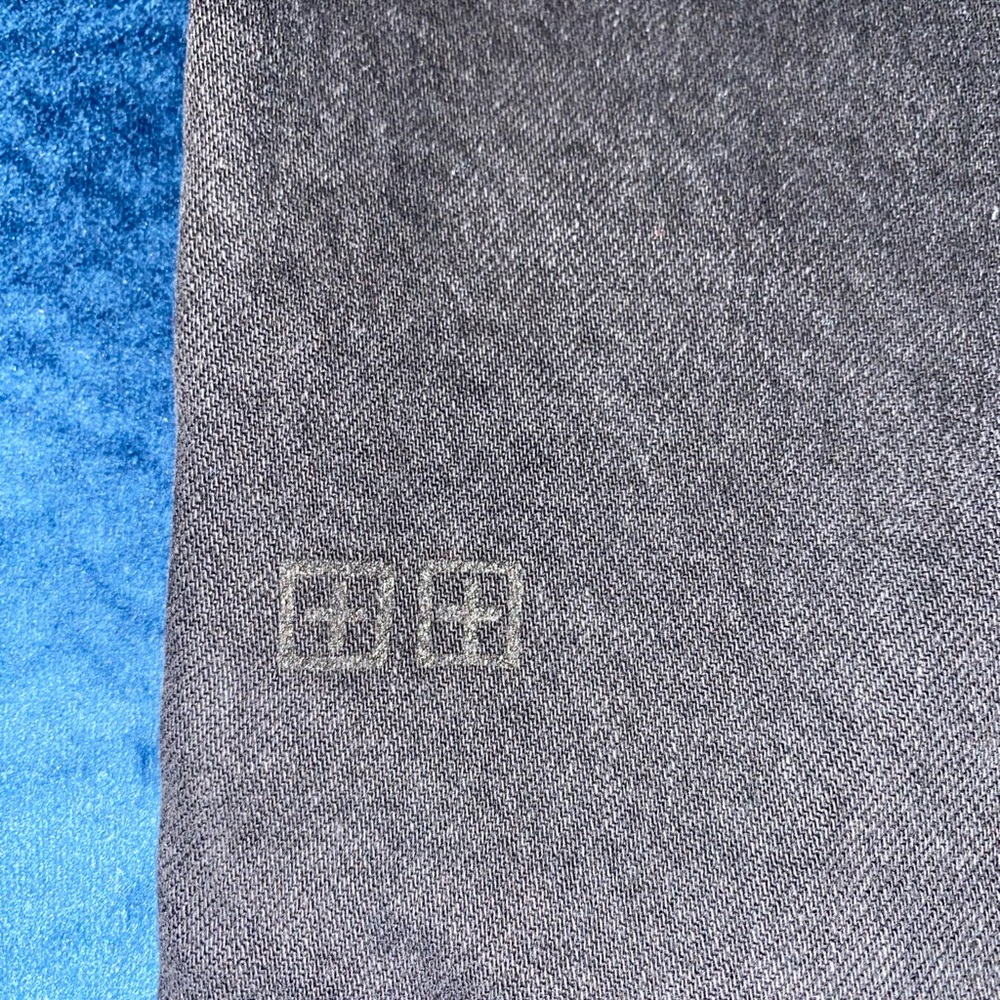 Black Women’s Ksubi pants (29). Never worn before with ALL tags. - Picture 3 of 4